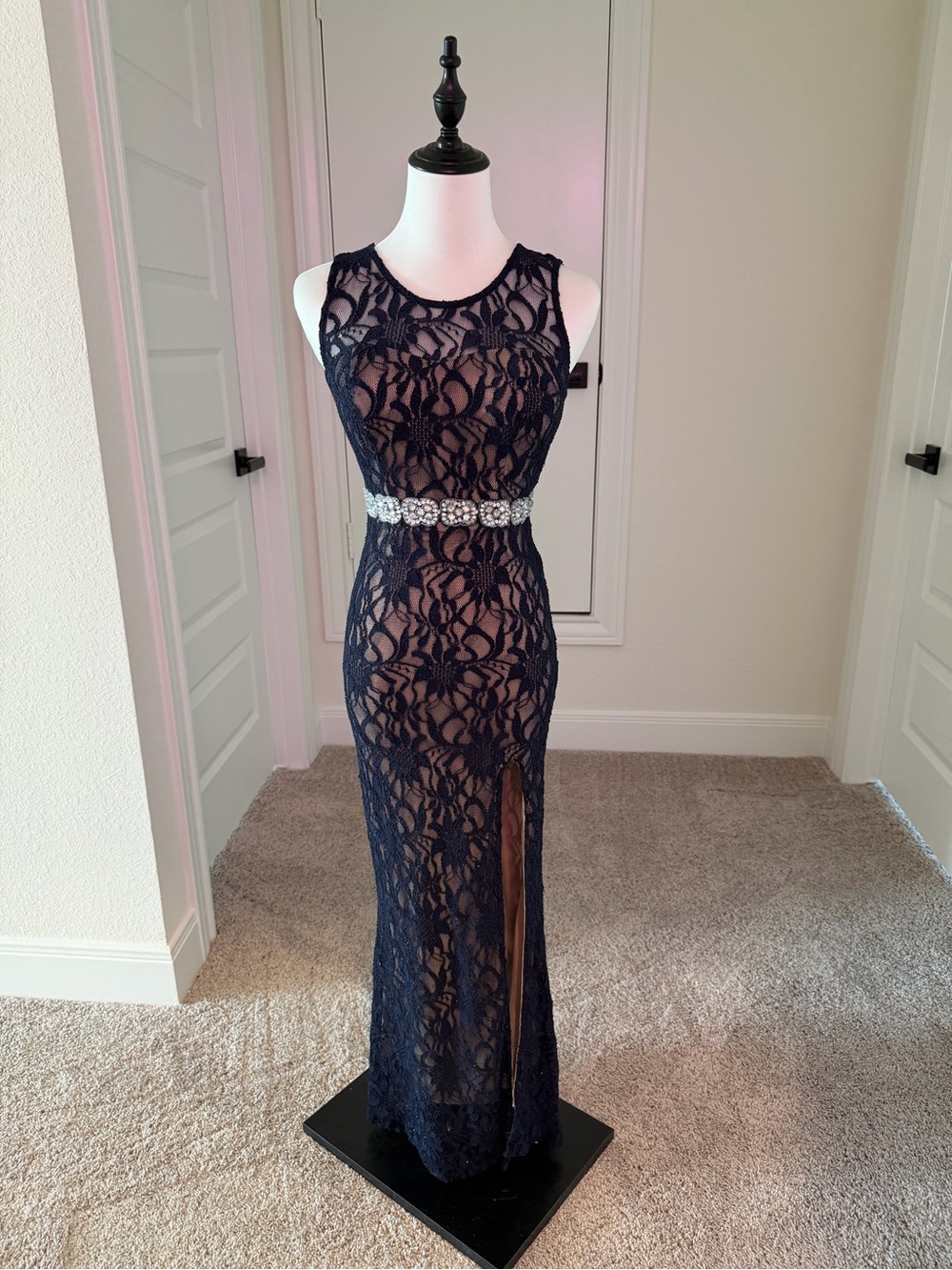 jodi kristopher blue dress